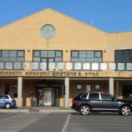 Bed and Breakfast L'Isola Di Gaia Crotone Exterior foto